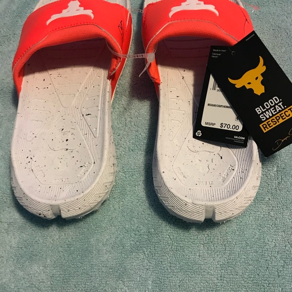 New Under Armour Project Rock 3 Slide Sandal SIZE 11 After Burn MSRP - Picture 2 of 3